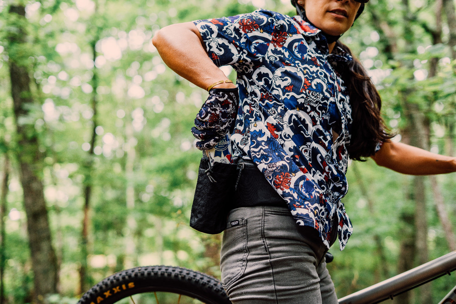 70s Up  cycled shirt  made in USA 鳥さんシャツ Retro 70s Psychedelic Hawaiian Shirt, Groovy Sunshine Floral Short